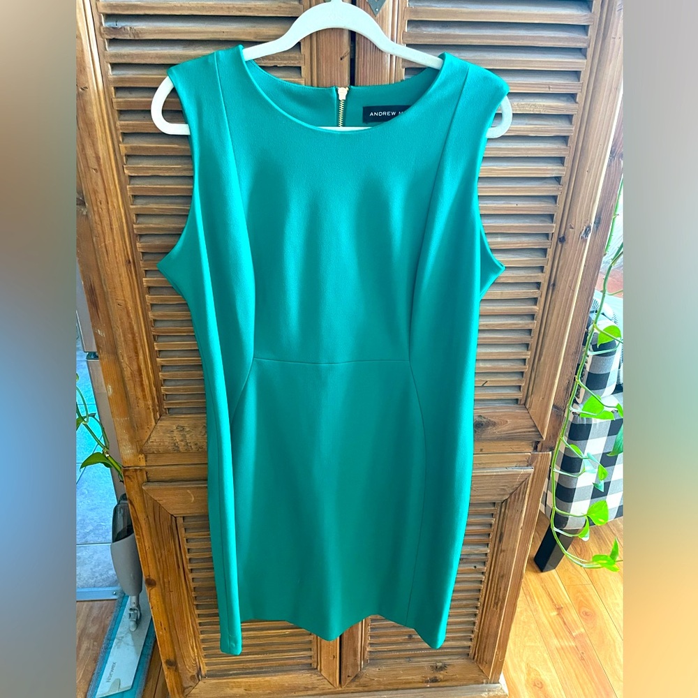 Andrew Marc green dress size 16